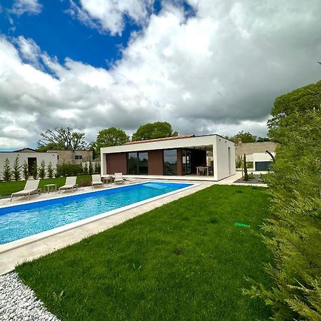 Villa Moderna San Lorenzo Orbanici Exterior photo